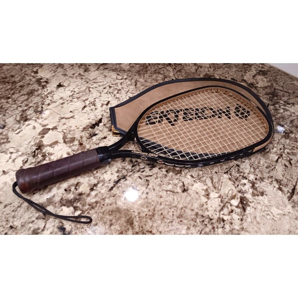 Ektelon 250g Composite Racquetball Racket w/ Case In Excellent Condition